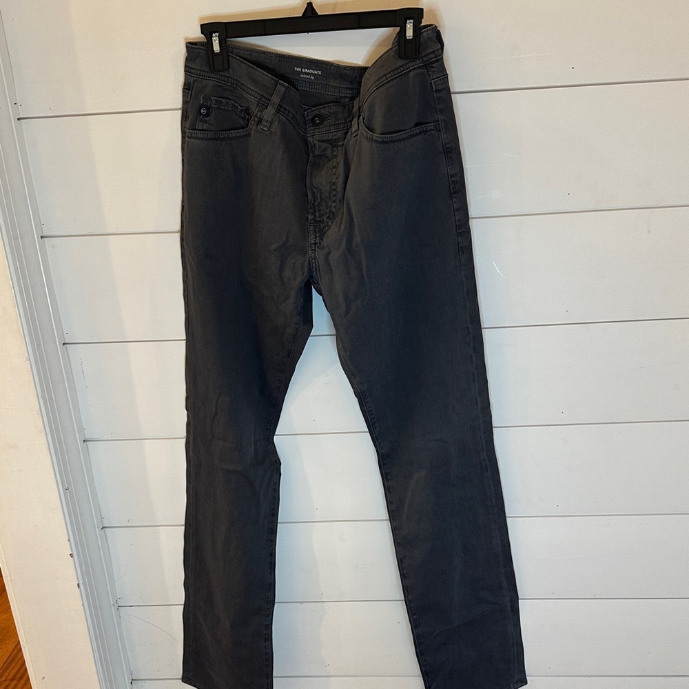 Ag Adriano Goldschmied Men's The Graduate Gray Pants size‎ 32x34 EUC